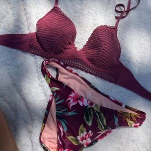 Tropical floral dark fuchsia bikini set by Shade & Shore 💖💜